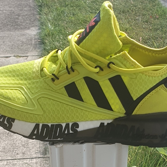 Adidas Zx 2k Boost Acid Yellow (M11.5) - Picture 3 of 5